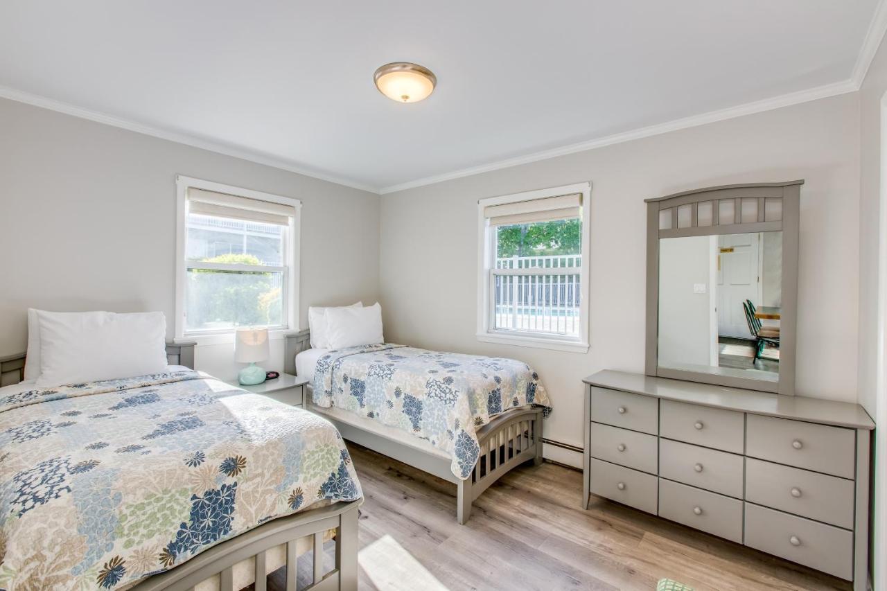 Colonial Shores Resort Hampton Bays Bagian luar foto