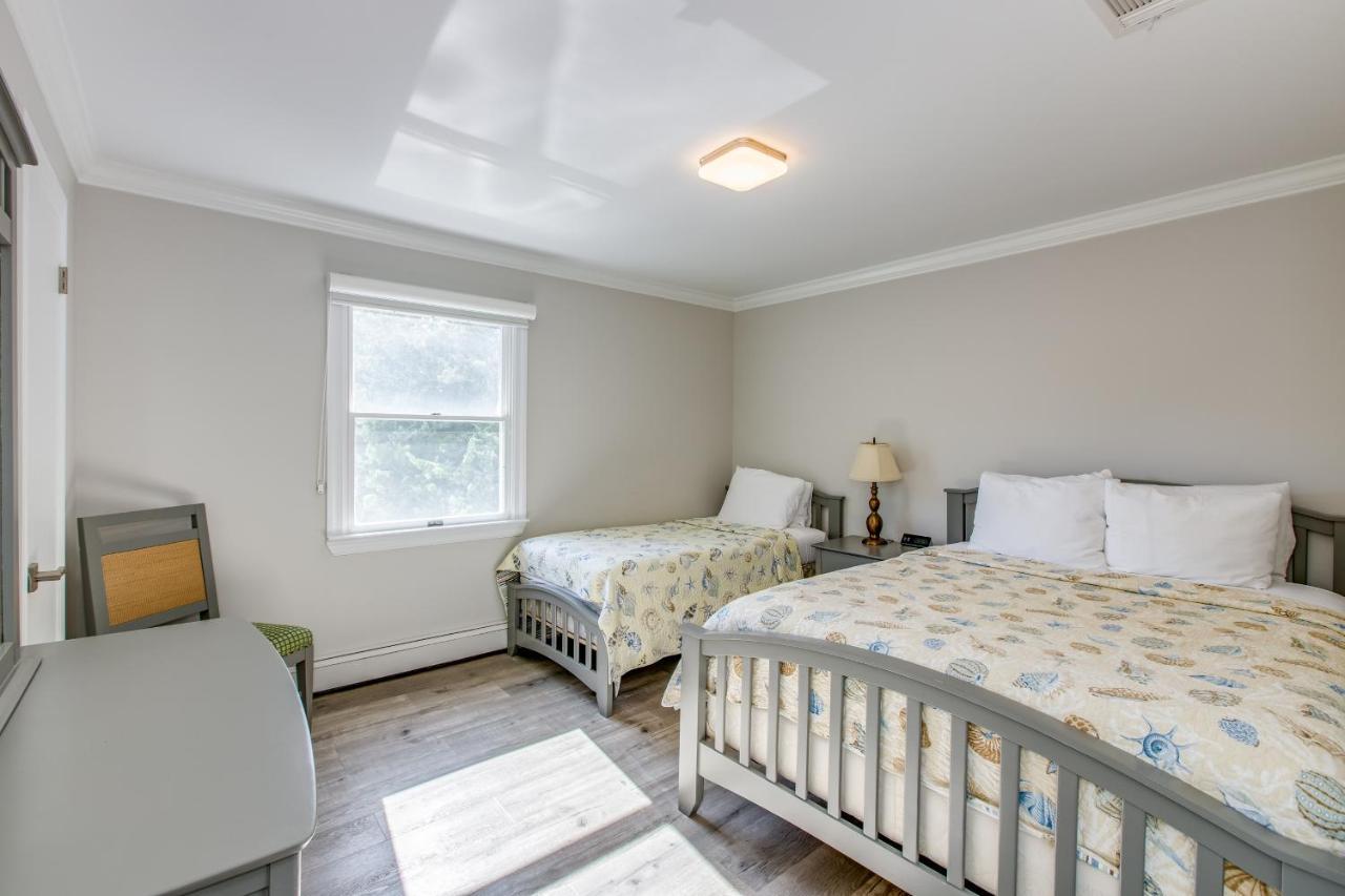 Colonial Shores Resort Hampton Bays Bagian luar foto